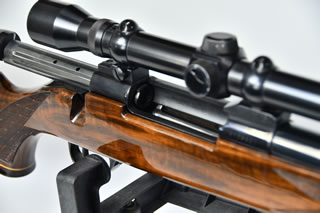 スコープ付ウェザビー MARK Ⅴ